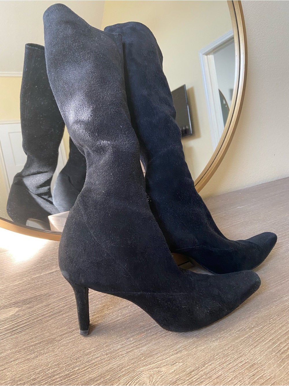 Stuart Weitzman Black Suede Knee-High Pointed-Toe Heeled Boots